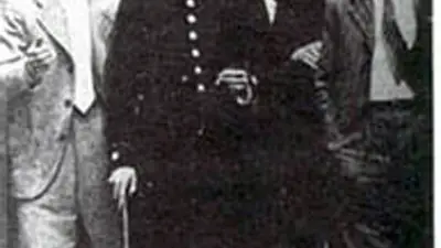 El teniente coronel Muñoz Grandes, fundador de los Guardias de Asalto