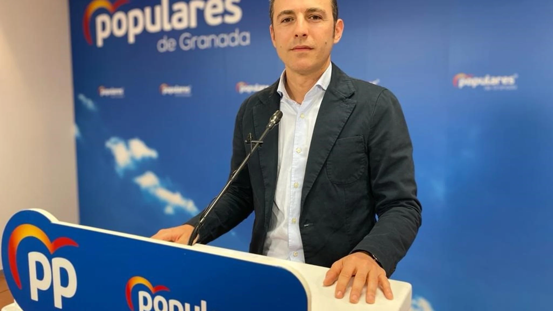 El secretario general del PP de Granada, Jorge Saavedra