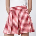 La falda de Zara con la que nos ha enamorado La Vecina Rubia.