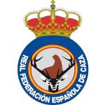Escudo de la Real Federación Española de Caza