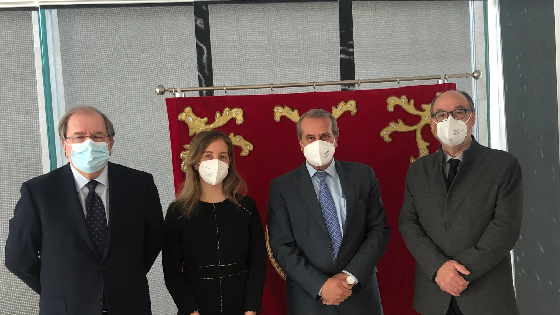 Pleno del Consejo Consultivo, con Juan Vicente Herrera, María del Valle Ares, Agustín Sánchez de Vega y Francisco Ramos
