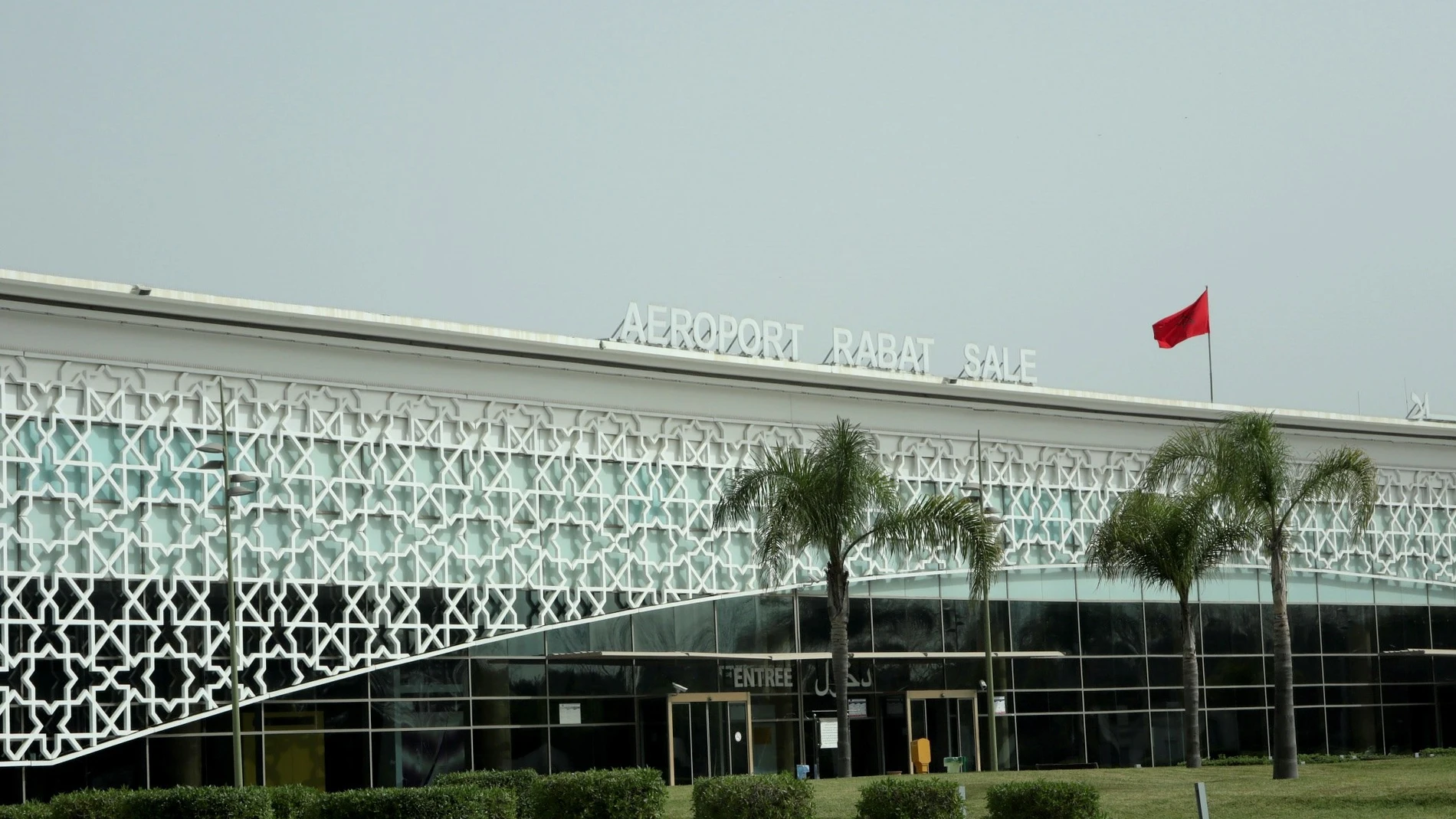 Vista exterior del Aeropuerto de Rabat-Salé
