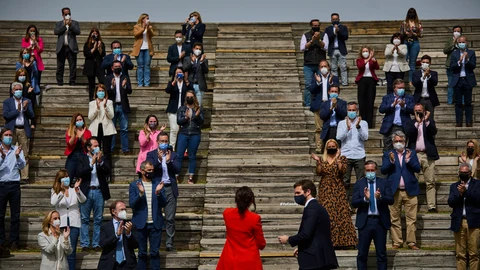 El líder del PP, Pablo Casado y la presidenta de la Comunidad de Madrid y Isabel Díaz Ayuso, durante la presentación de la candidatura del Partido Popular de Madrid para las elecciones a la Asamblea de Madrid del próximo día 4 de mayo.