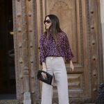 María Fernández-Rubíes con pantalones vaqueros anchos de Zara. /Instagram @mariafrubies