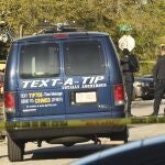 Las autoridades examinan la escena del tiroteo que tuvo lugar en Wilmington, EE UU