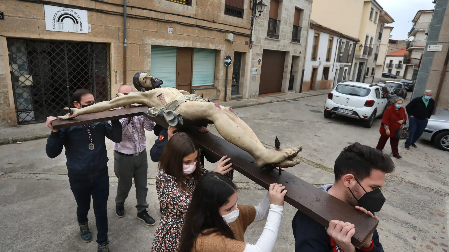 La parroquia de San Andrés de Ciudad Rodrigo (Salamanca) mostró la talla a sus fieles este Viernes Santo