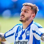 Joselu con el Deportivo Alavés.