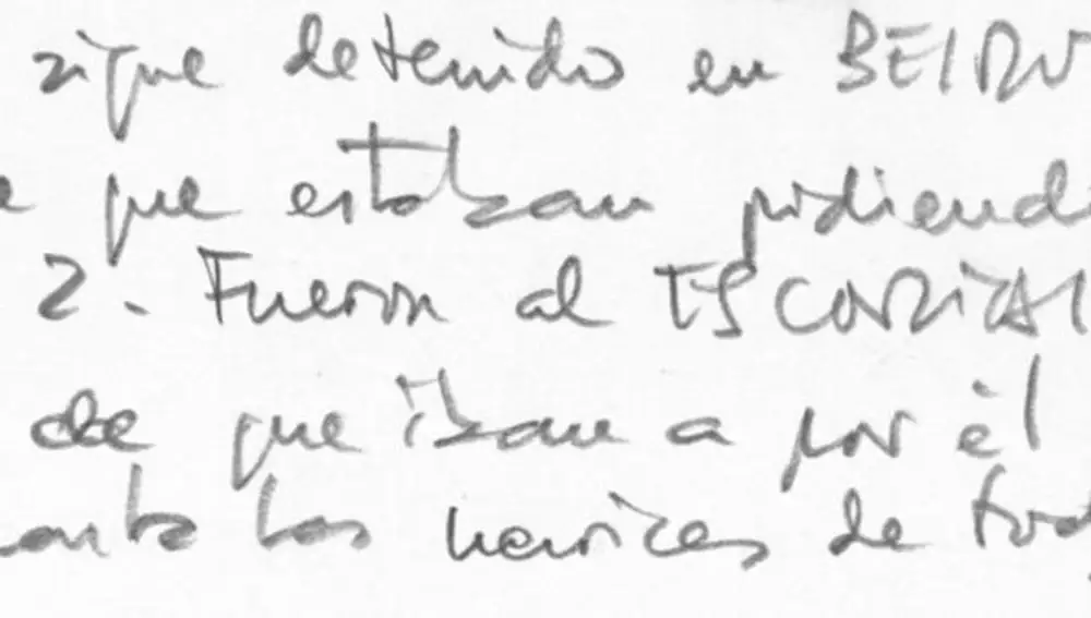 Anotaciones manuscritas de Villarejo en las que muestra que dispone de información de un sumario secreto