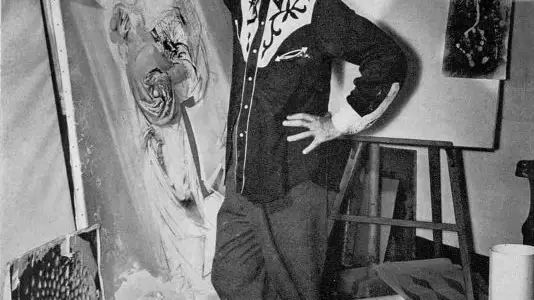 Salvador Dalí, junto al lienzo de &quot;Madona Cósmica&quot;