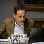 El presidente de la Diputación de Valladolid, Conrado Íscar, preside la reunión del patronato de la Fundación Joaquín Díaz