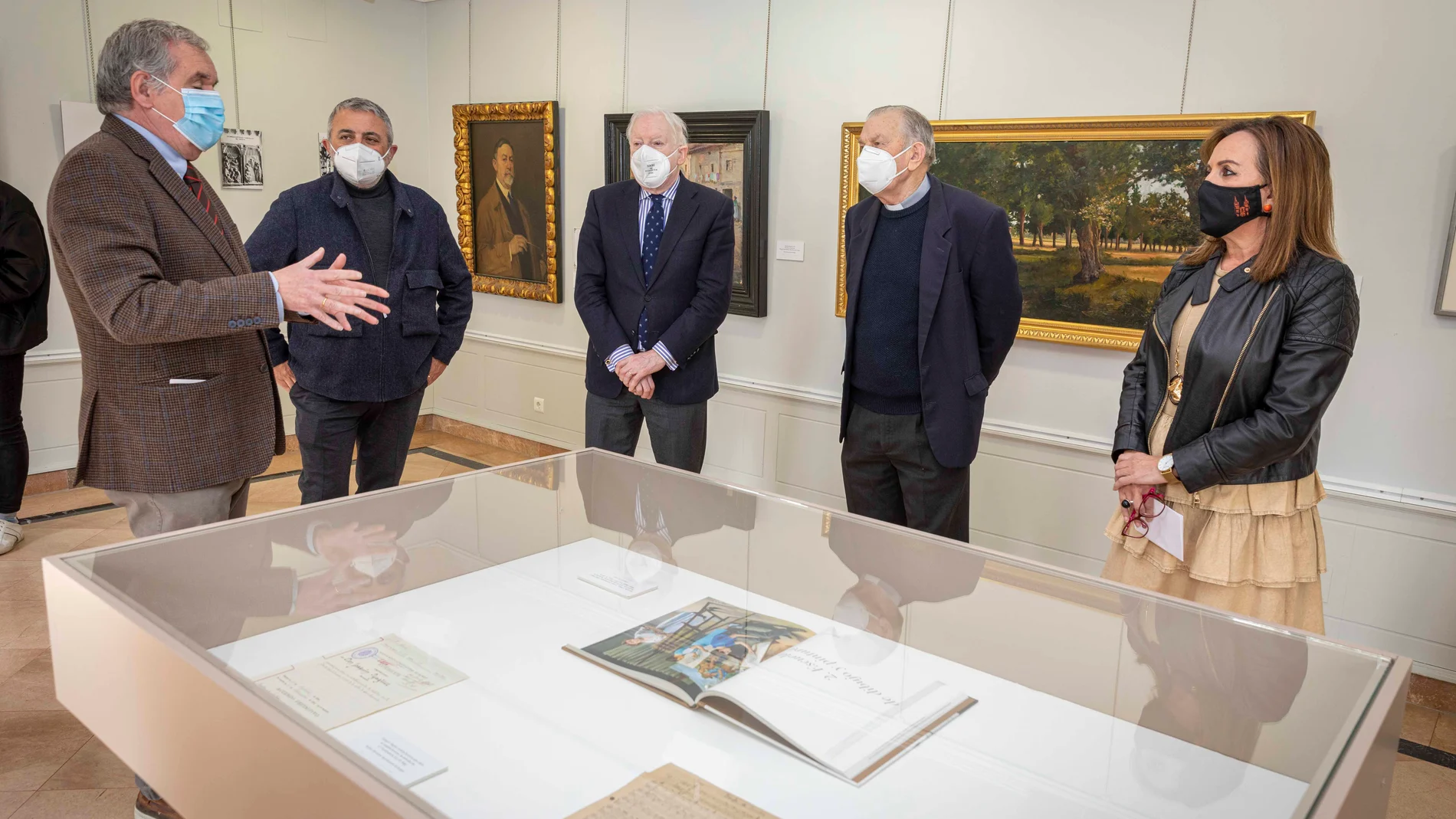 Inauguración de la exposición en el Teatro Principal de Burgos