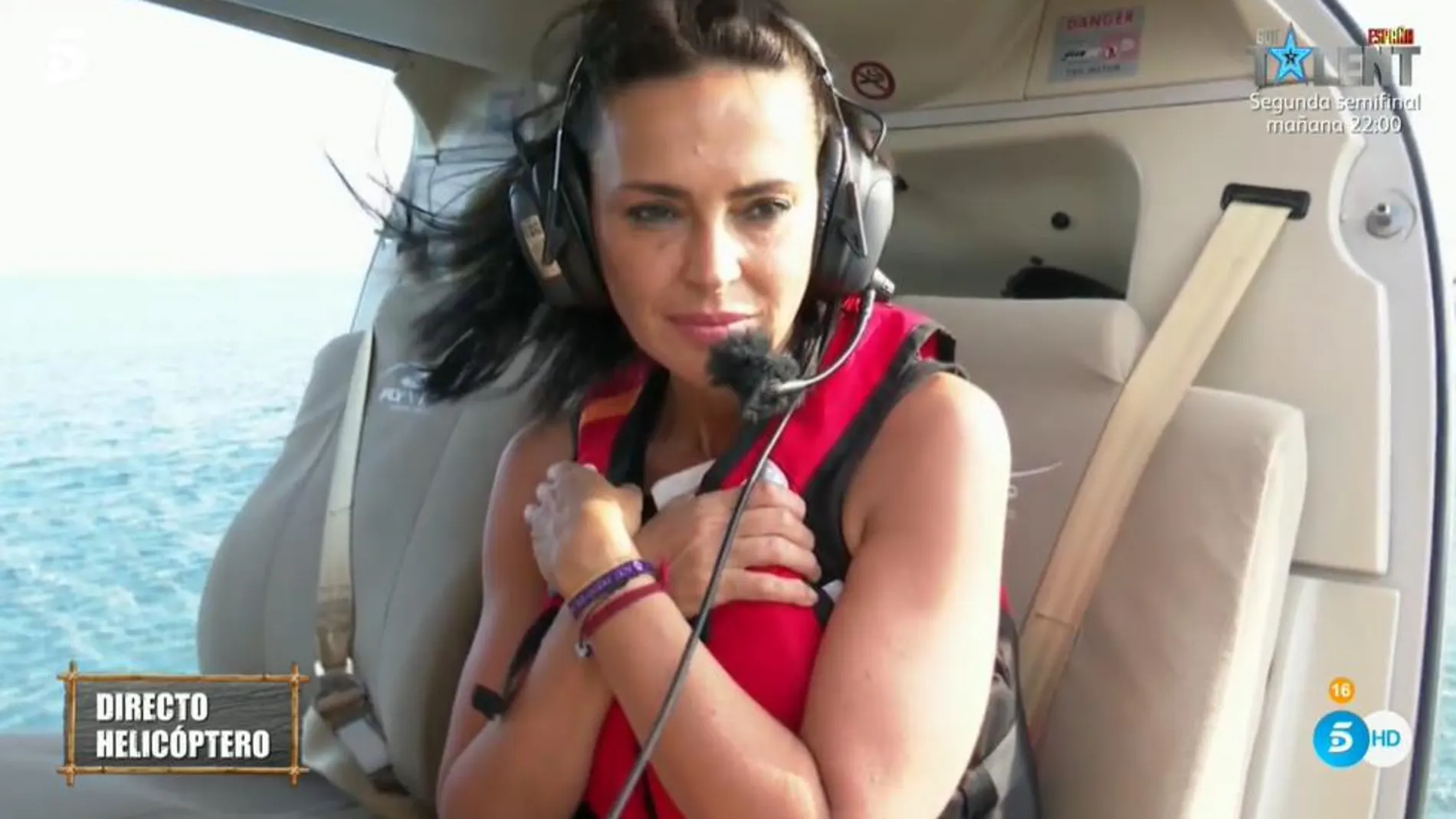 Olga Moreno en el helicóptero de "Supervivientes"
