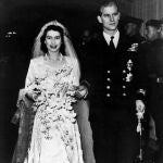 Isabel II y Felipe de Edimburgo el día de su boda