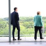 El presidente del Gobierno, Pedro Sánchez, se reúne con la canciller de Alemania, Angela Merkel, en la sede de la Cancillería de la República Federal de Alemania, en Berlín
