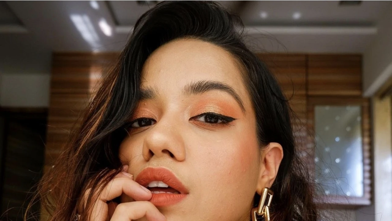Así es el reto viral de belleza de Tik Tok con el que vas a querer maquillarte incluso sin salir de fiesta Así es el reto viral de belleza de Tik Tok con el que vas a querer maquillarte incluso sin salir de fiesta