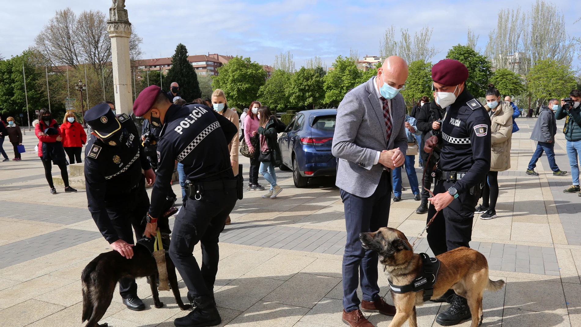 Sección canina de la Policía de León