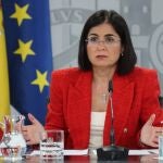 La ministra de Sanidad, Carolina Darias, comparece en rueda de prensa tras la reunión del Consejo Interterritorial del Sistema Nacional de Salud (CISNS), este miércoles en Madrid. EFE/ Kiko Huesca