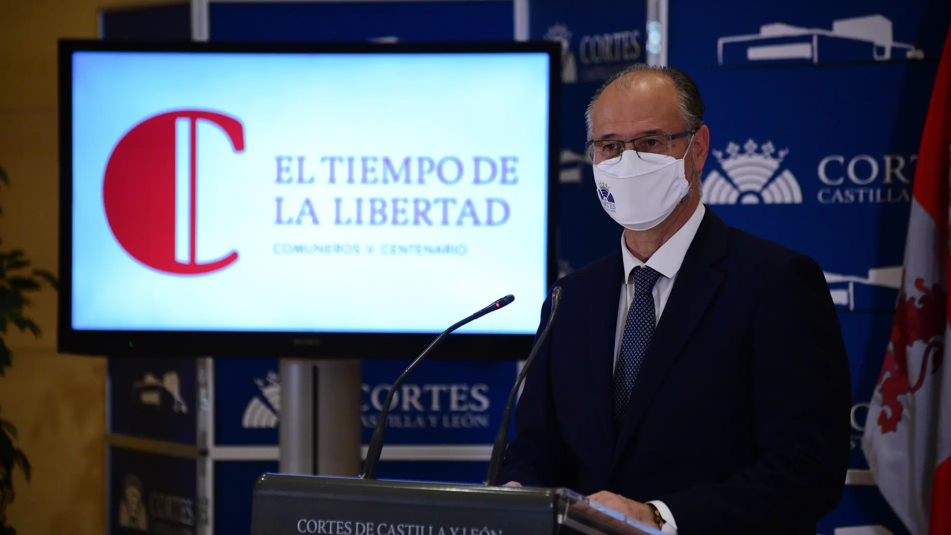 El presidente de las Cortes y de la Fundación Castilla y León, Luis Cortes, presenta la programación del Día de la Comunidad