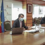 El consejero de Fomento y Medio Ambiente, Juan Carlos Suárez-Quiñones, durante la videoconferencia de Medio Ambiente