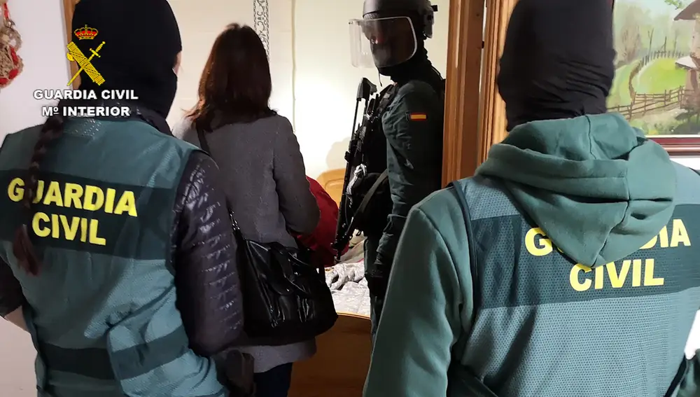 Detienen a seis personas y desarticulan una organización criminal dedicada a la elaboración y venta de anfetaminas en Zamora