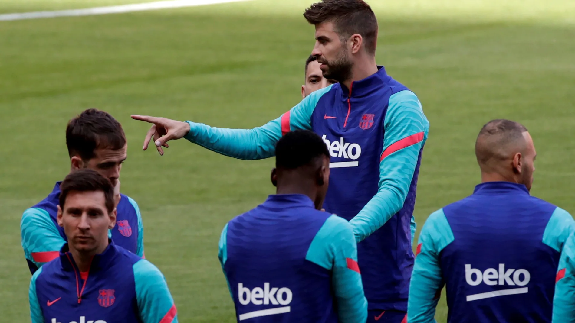 El defensa del Barcelona Gerard Piqué ha atacado a Pedrerol por la Superliga