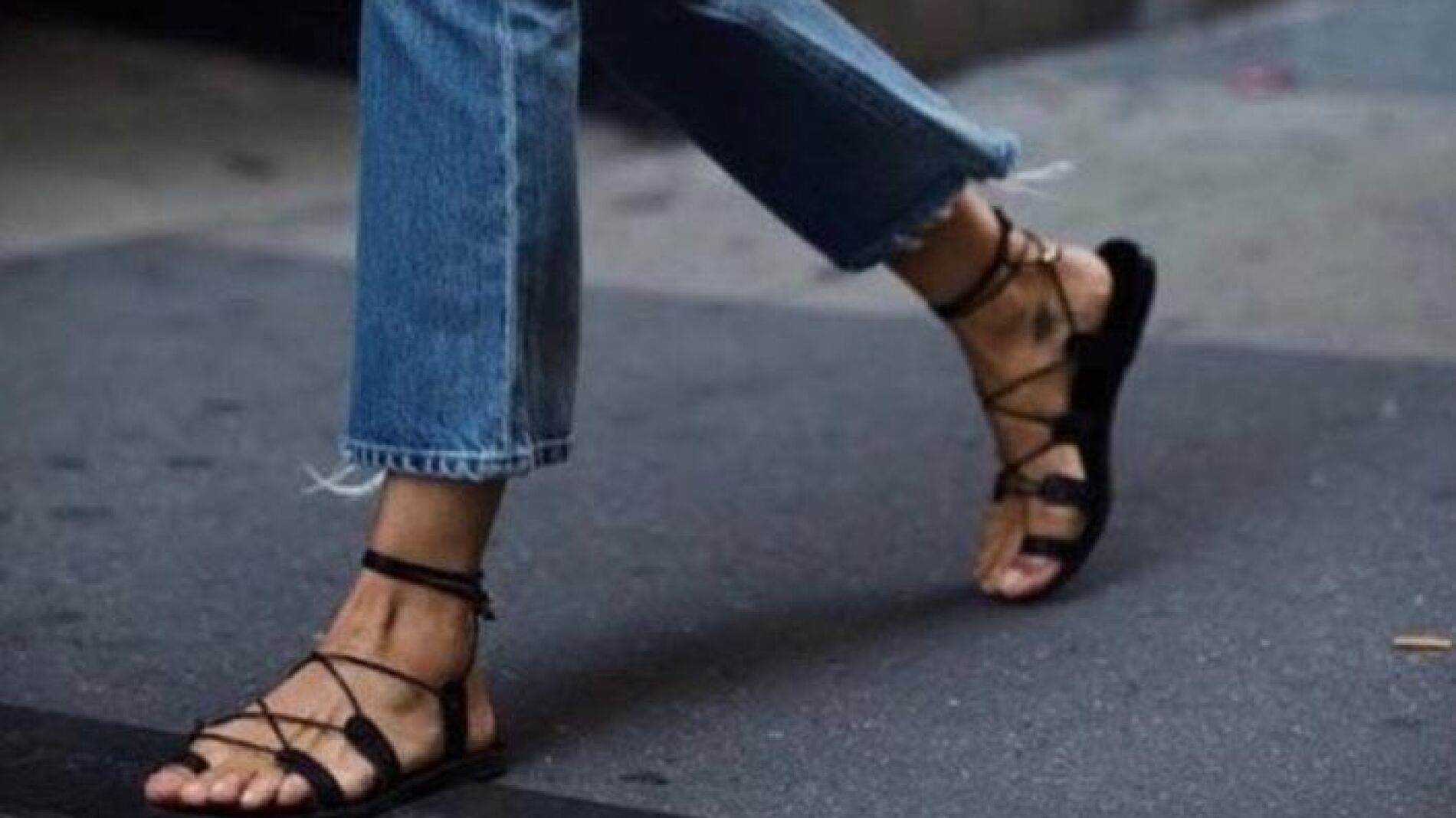 Zara cheap sandalias perlas