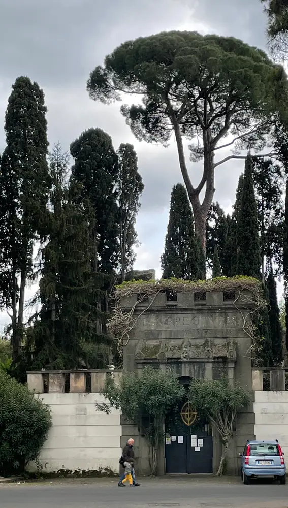Cementerio acatólico de Roma