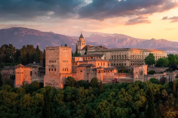 El Parlamento andaluz reclamará de nuevo un PERTE para el sector turístico