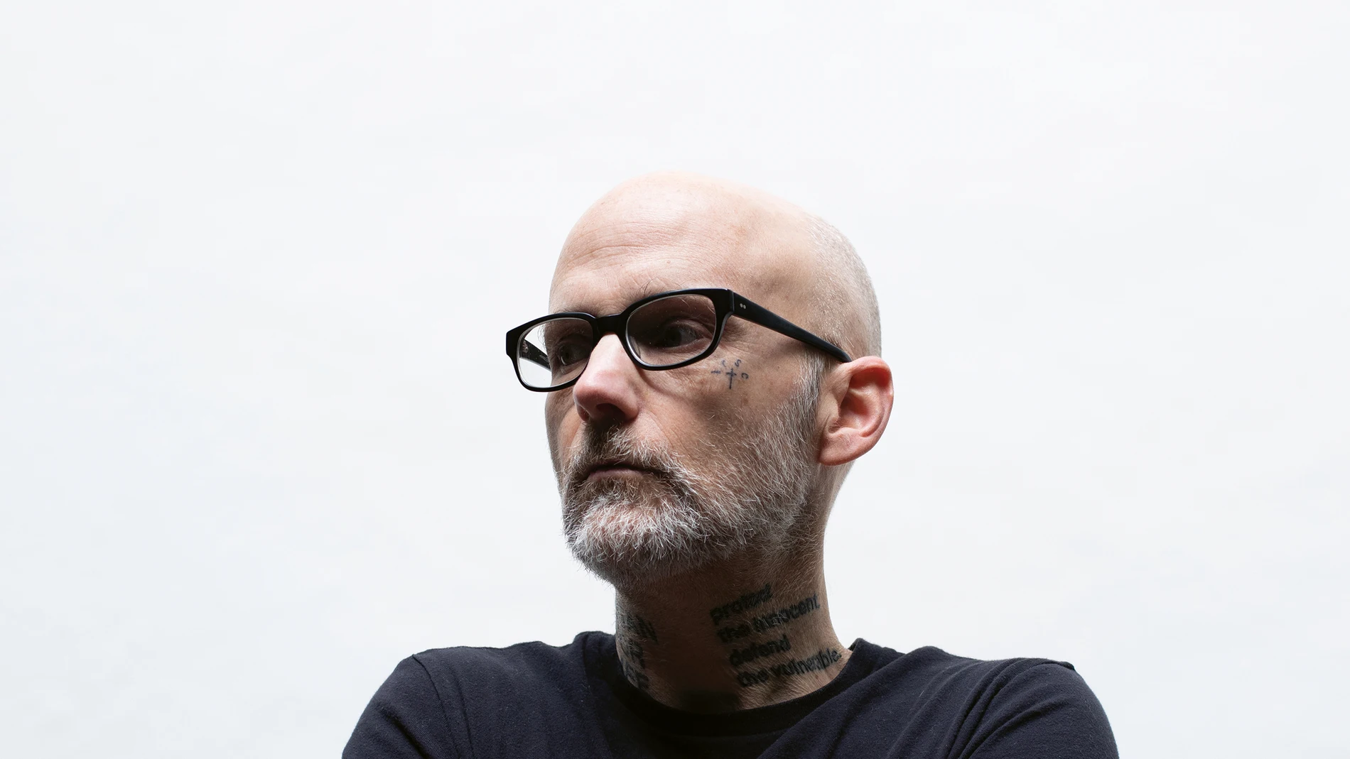 El músico estadounidense Moby, un icono de la electrónica de los 90, publica el 29 de mayo "Reprise", un trabajo en Deutsche Gramophon