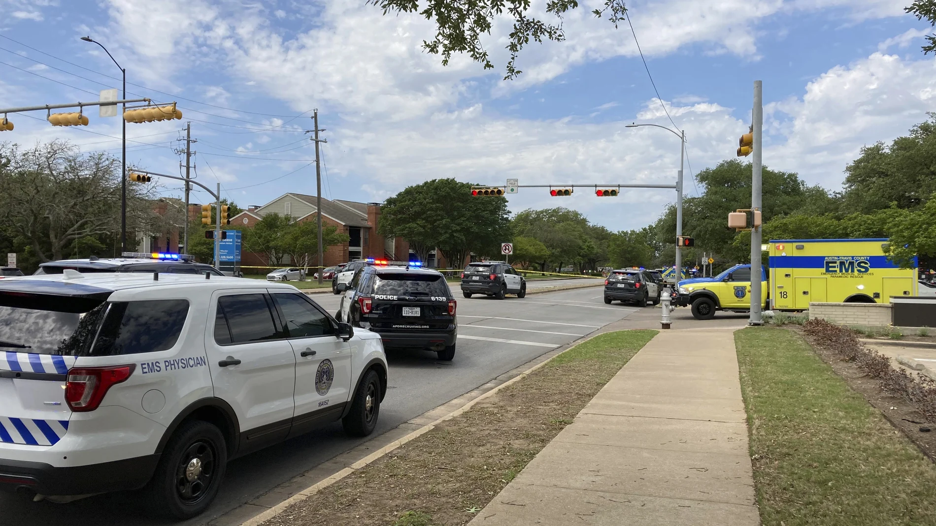 El tiroteo, cuyo motivo se desconoce, tuvo lugar en una zona del noroeste de la capital texana