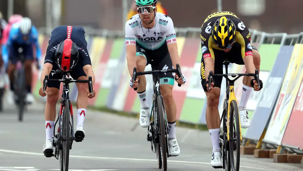 El apretado final de la Amstel Gold Race