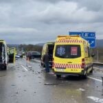 Un accidente de tráfico múltiple entre cuatro coches en la A1 a la salida de Madrid