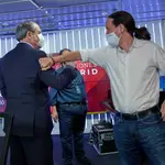 El candidato del PSOE, Ángel Gabilondo (i); y el candidato de Unidas Podemos a la Presidencia de la Comunidad de Madrid, Pablo Iglesias