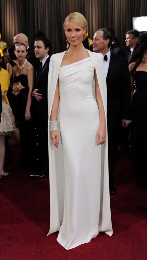 Estos son los 10 vestidos más impresionantes de la historia de los Oscar