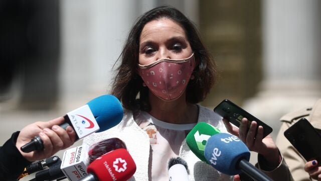 La ministra de Industria, Comercio y Turismo, Reyes Maroto