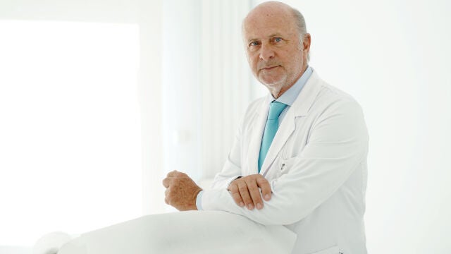 Pedro Jaén, dermatólogo