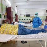 El Hospital de Bathalapalli de la Fundación Vicente Ferrer, reorganizado para atender exclusivamente a pacientes con coronavirus
