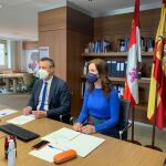 La consejera de Empleo e Industria, Ana carlota Amigo, preside la reunión de la Mesa del Autónomo de forma telemática