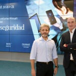 Carlos Beldarrain, director de Desarrollo de Indra, y Luis Álvarez, CEO de SIA