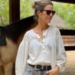 Amelia Bono con blusa de Zara.