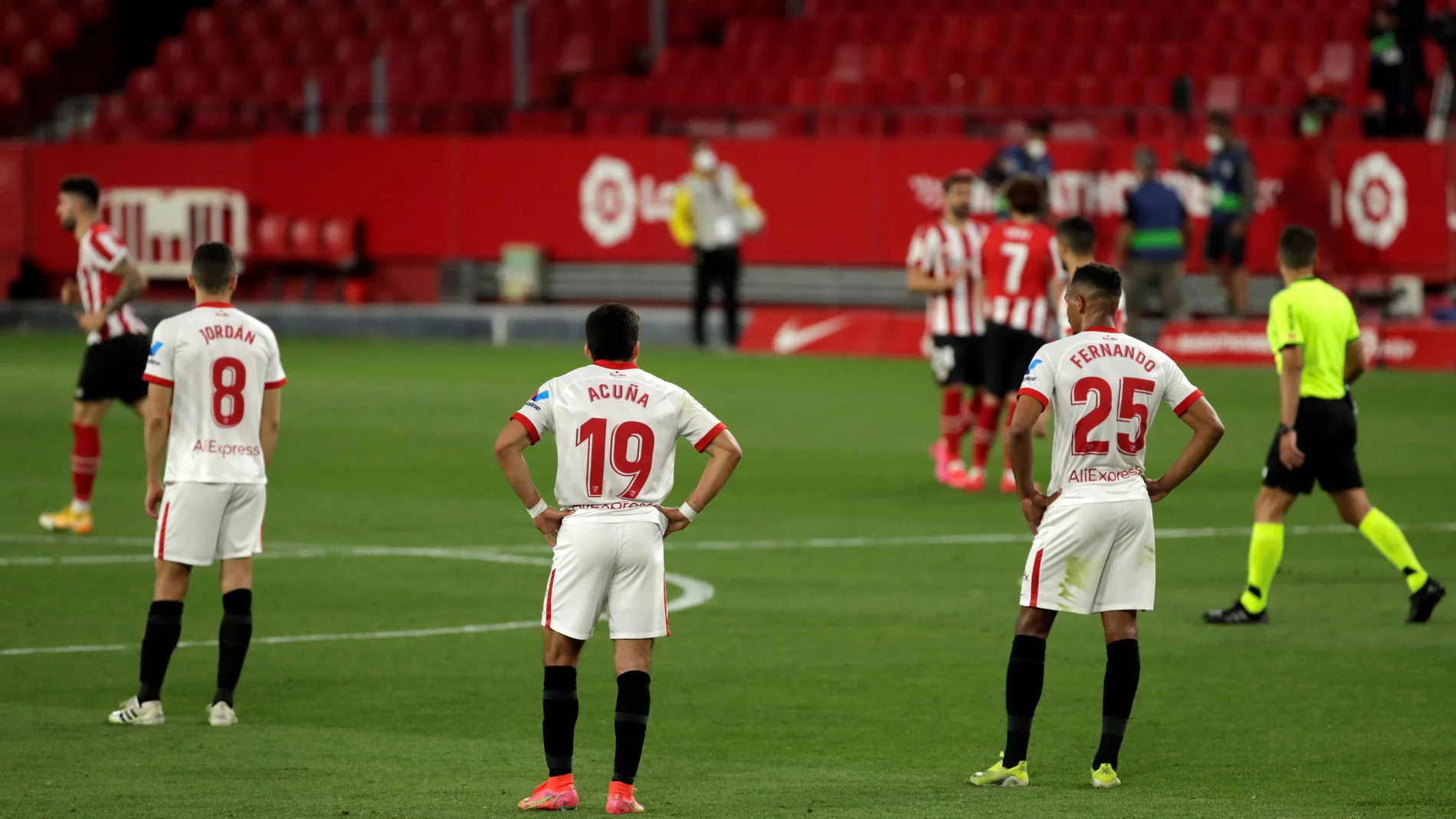 La derrota del Sevilla ante el Athletic hace que la Liga se aclare un poco más