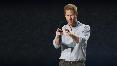 El duque de Sussex en el concierto para promover la vacunación mundial contra el Covid (Photo by Jordan Strauss/Invision/AP)