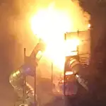 Incendio provocado en un parque infantil en Usera