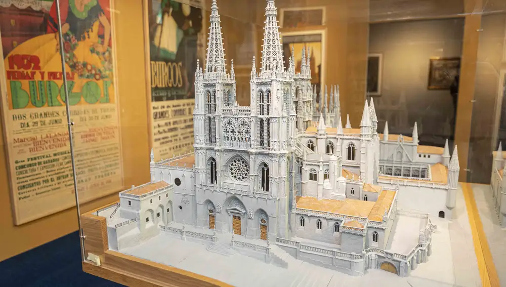 Más de 200 artistas retratan la Catedral de Burgos en la exposición ‘Catedral eterna. Así la vieron, así la ven’