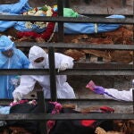 La India superó ayer los 20 millones de casos con una cepa especialmente contagiosa