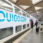 Un tren de Ouigo en la estación de Zaragoza