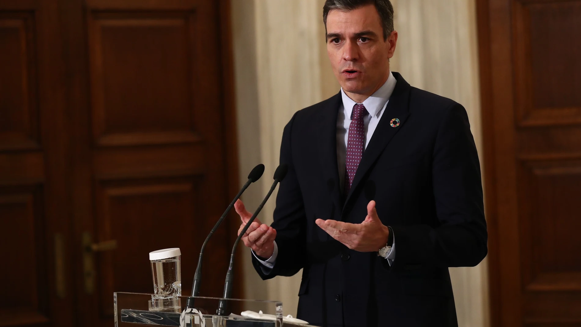 El presidente del Gobierno, Pedro Sánchez, en Atenas (Grecia)