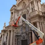  La fachada de la Catedral de Murcia se somete a estudio para su restauración