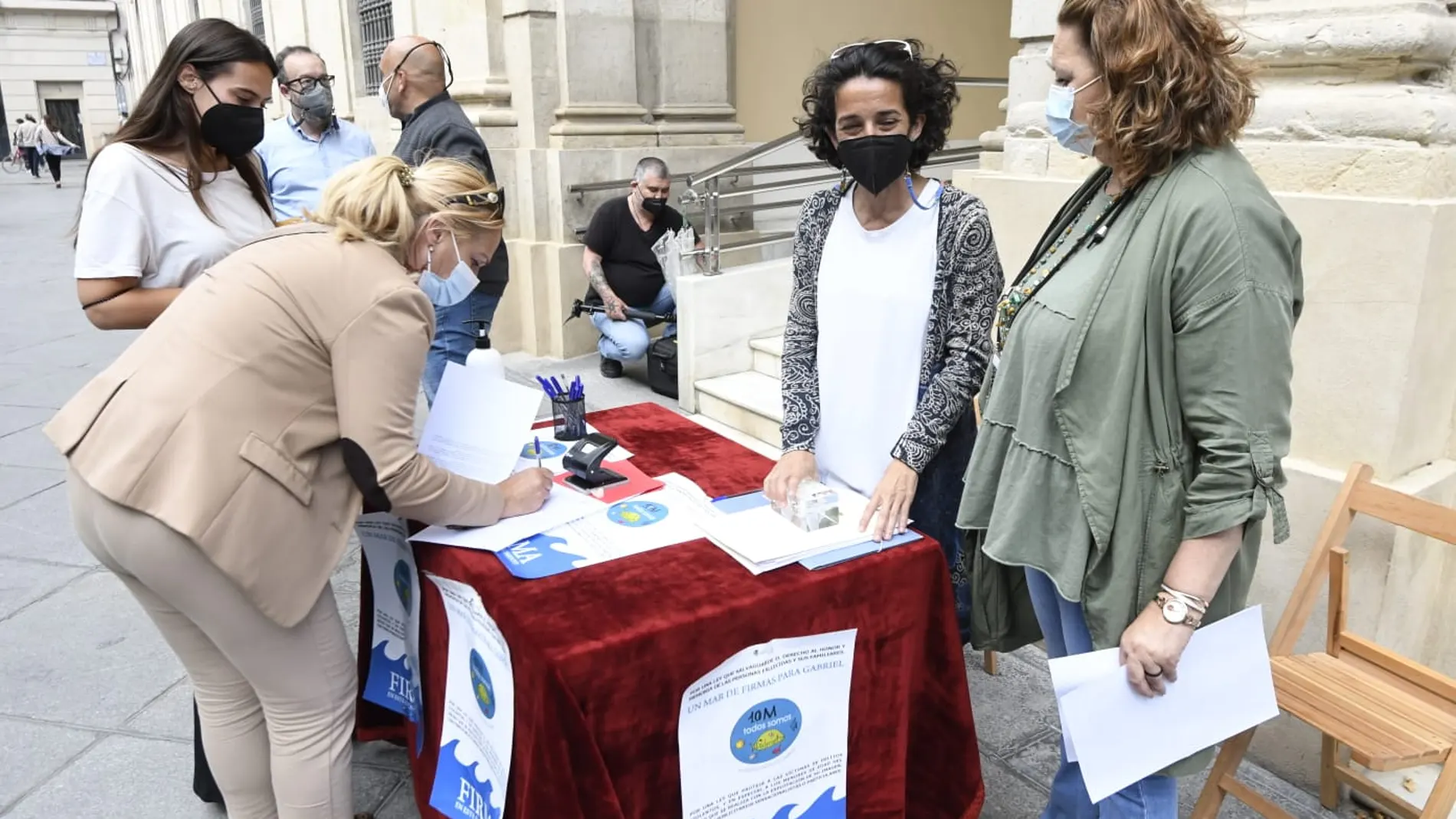 Patricia Ramírez, en los alrededores del Ayuntamiento de Sevilla