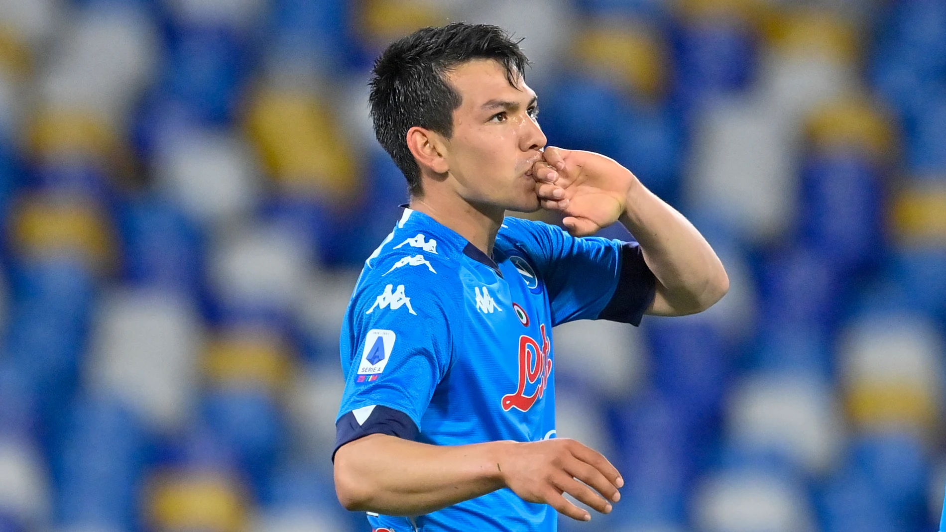 Hirving Lozano con el Nápoles.